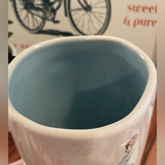 NEW ✨ Rae Dunn Cinderella Mug - Picture 4 of 4